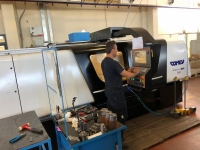 Torni CNC